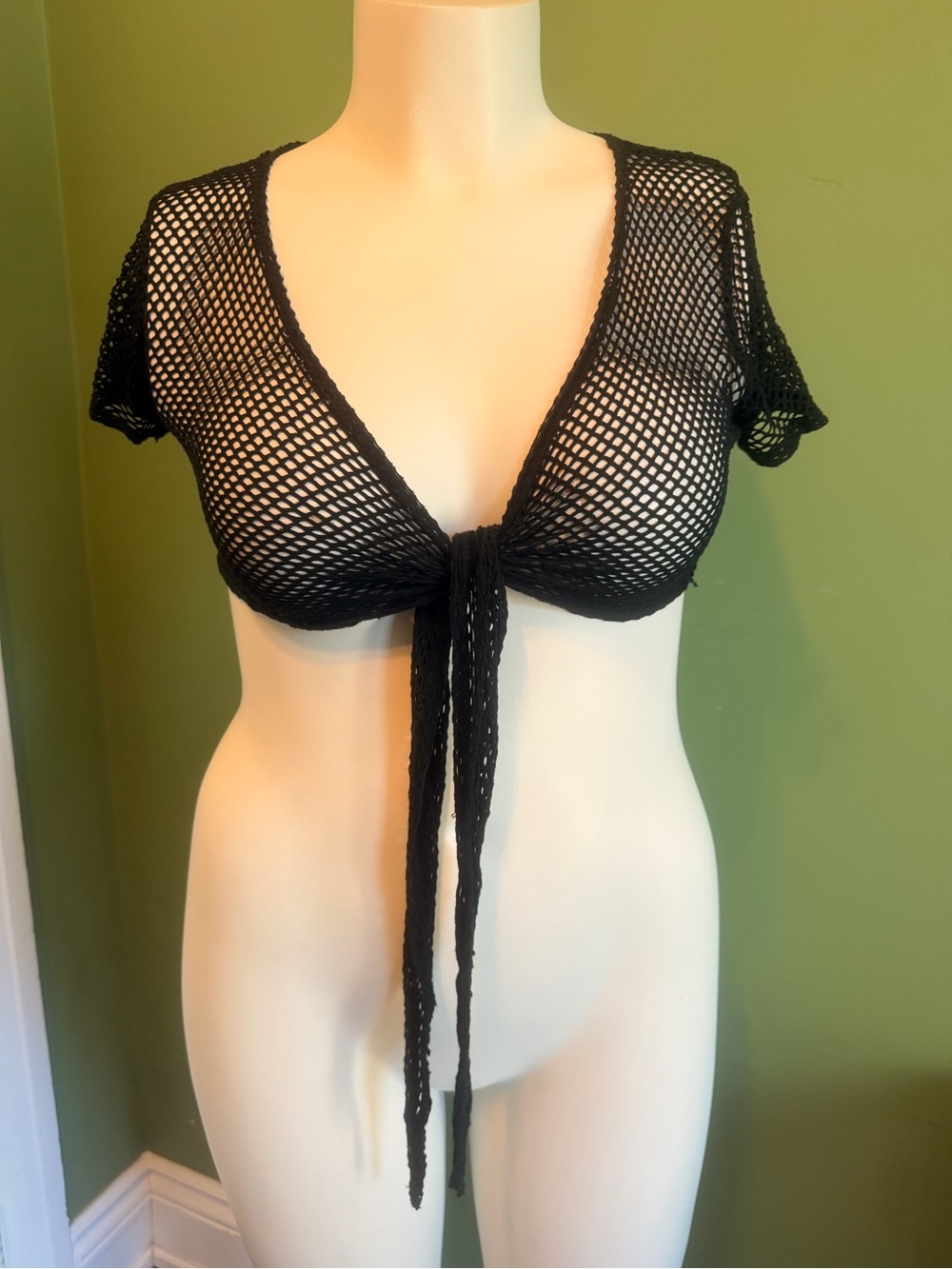 Black fish net bolero  Mesh Tie-Front Crop Top - Women - Goth -Emu